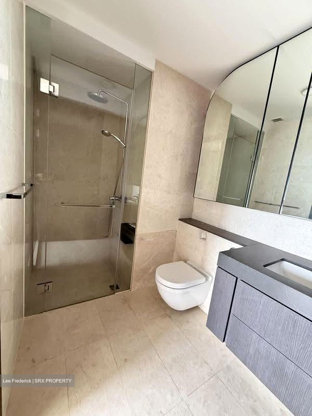 Avenue South Residence (D3), Apartment #629310111